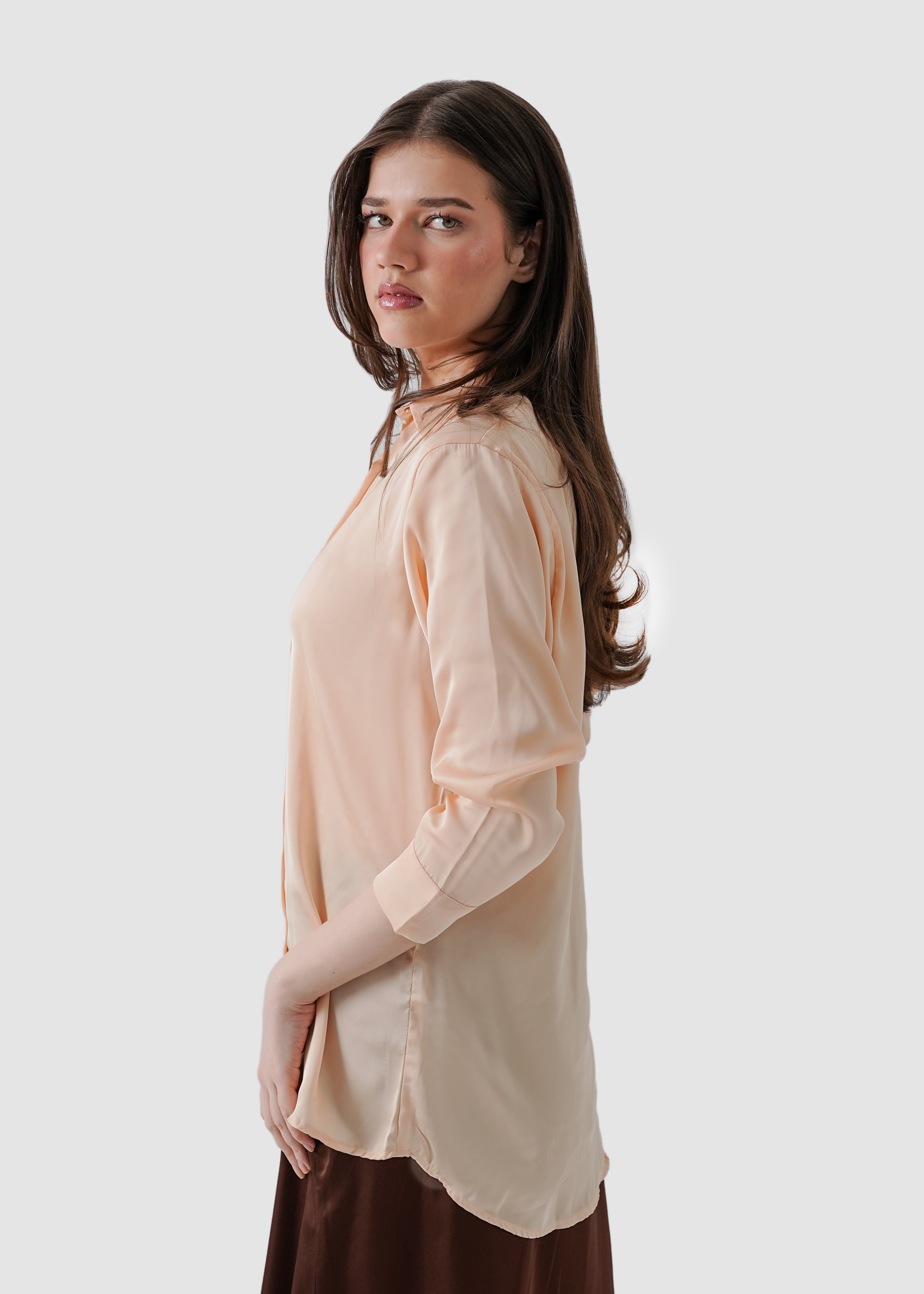 Autumn blonde silk shirt